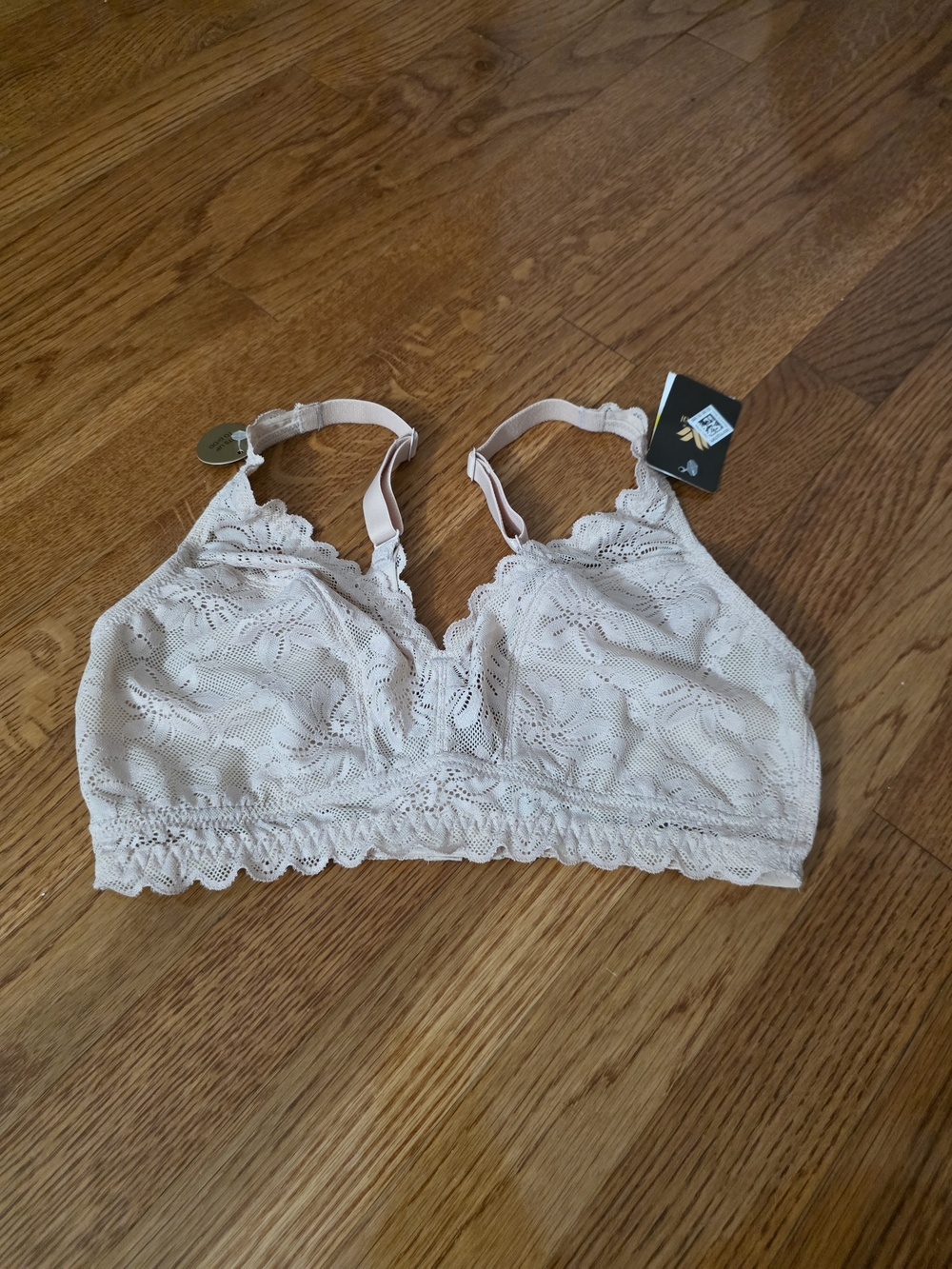 Wacoal Lace Bralette in Light Beige